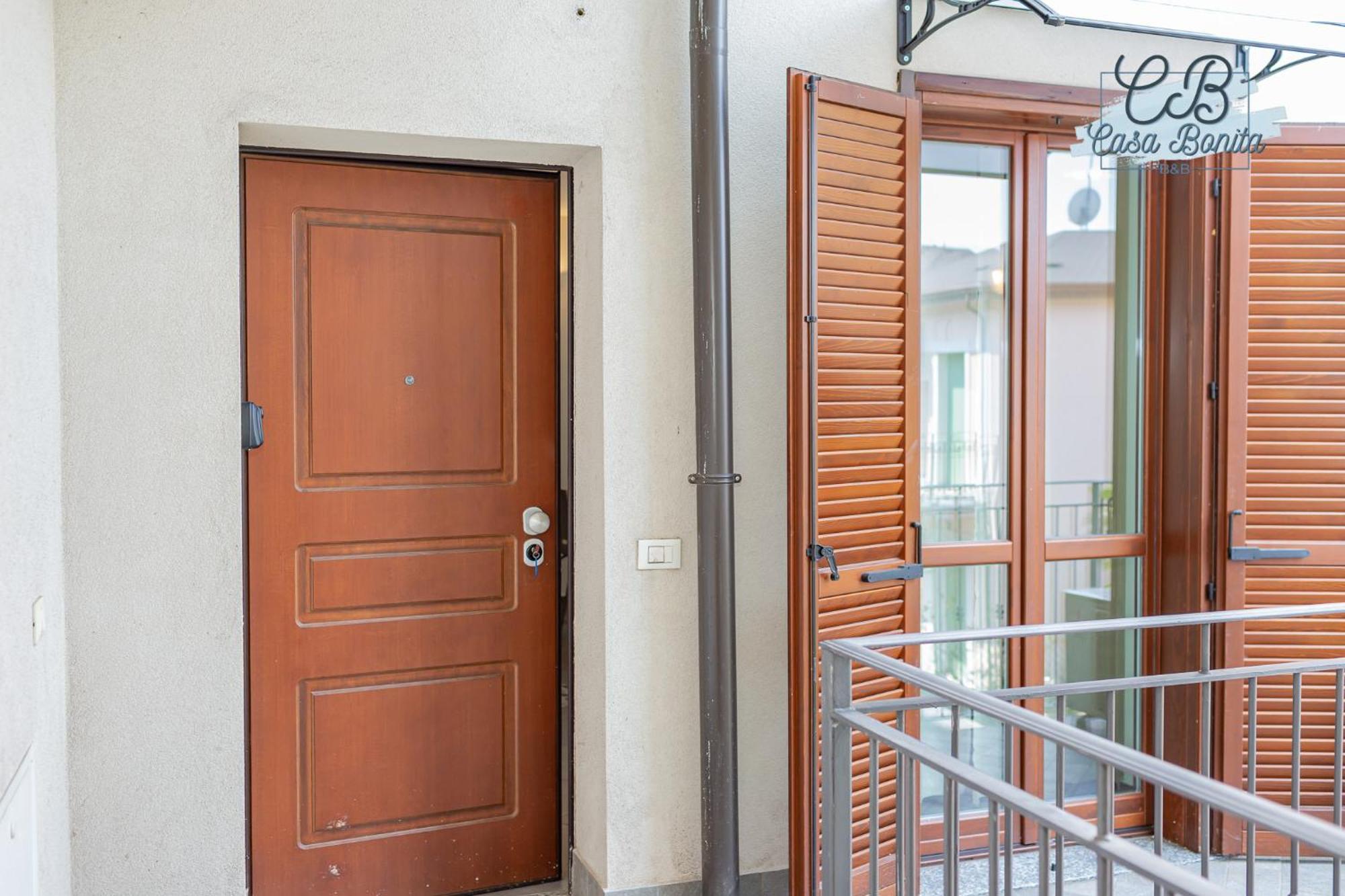 Casa Bonita Rho Aparthotel Exterior foto